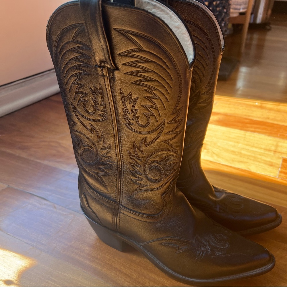 Size 7 Black Real Leather Boots